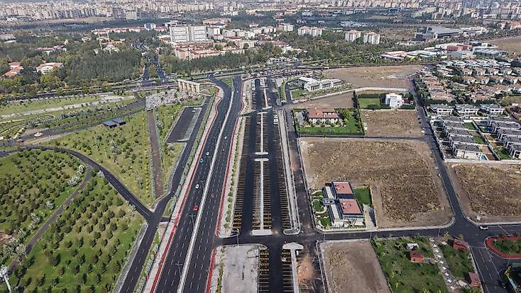 Recep Tayyip Erdoğan Millet Bahçesi’ne 900 araçlık yeni otopark yapıldı